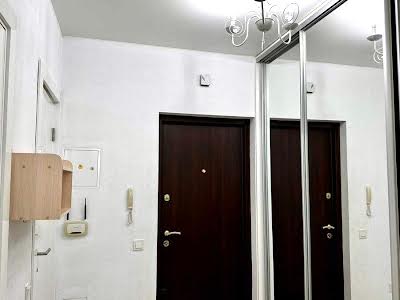 квартира по адресу Киев, Регенераторная ул., 4