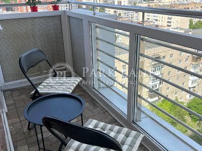 квартира по адресу Василия Тютюнника ул. (Анрі Барбюса), 53