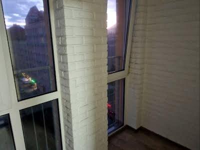 квартира за адресою Регенераторна вул., 4 к14