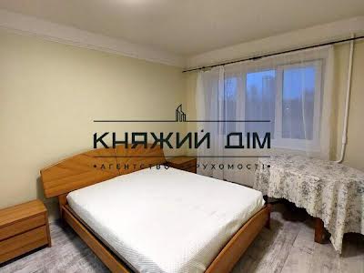 квартира за адресою Воскресенський просп. (Перова), 18б