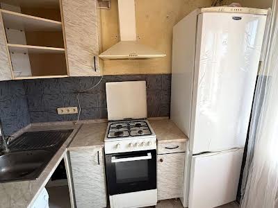 квартира за адресою Авіаконструктора Антонова вул., 12