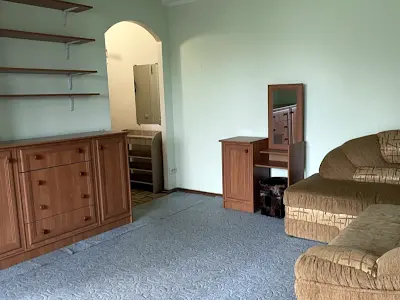 квартира за адресою Будівельників вул., 16