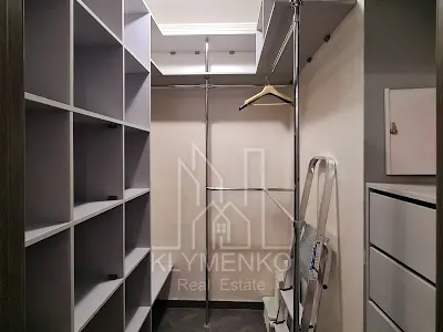 квартира за адресою Ованеса Туманяна вул., 15а
