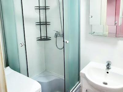 квартира за адресою Машинобудівна вул., 41