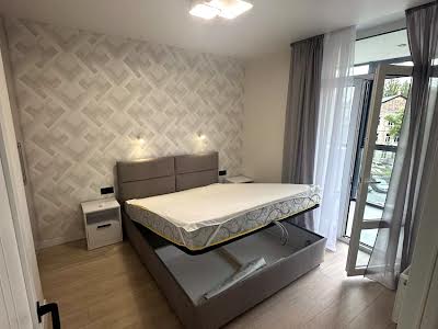 квартира за адресою Кудрявська вул., 24а