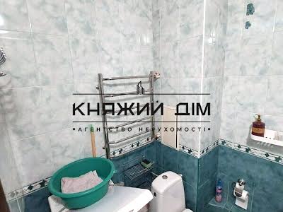 квартира за адресою Василя Касіяна вул., 2-Б