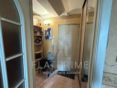 квартира за адресою Амвросія Бучми бульв., 6