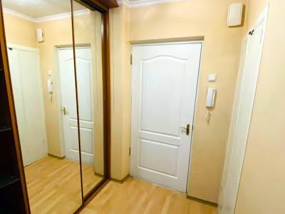 квартира за адресою Сосницька вул., 10