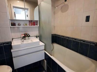 квартира по адресу Вишгородська ул., 4