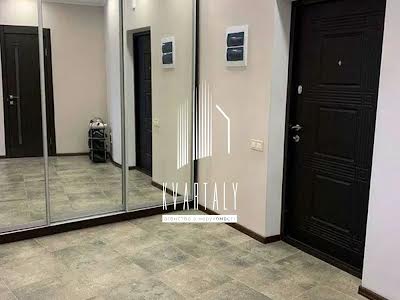 квартира за адресою Олени Пчілки вул., 8