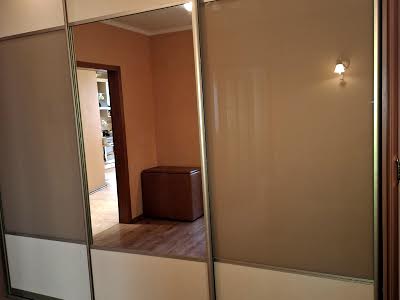 квартира за адресою Астрономічна вул., 35и
