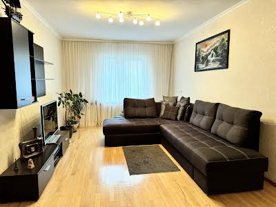 квартира за адресою Вишняківська вул., 7-Б