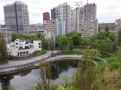 квартира за адресою Георгія Гонгадзе просп. (Радянської України), 12