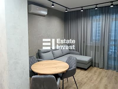 квартира за адресою Ревуцького вул., 40-Б