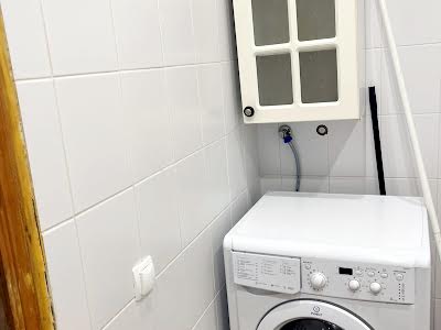 квартира по адресу Катерини Білокур ул., 8