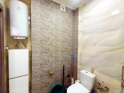 квартира за адресою Польова вул., 73