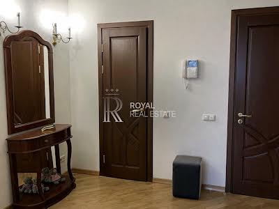 квартира по адресу Старонаводницкая ул., 4А