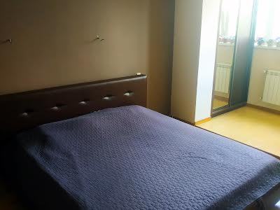 квартира за адресою Дубровицька вул., 10