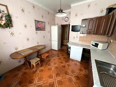 квартира за адресою Голосіївський просп. (40-річчя Жовтня), 106/2