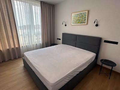 квартира за адресою Федора Ернста вул., 16-А