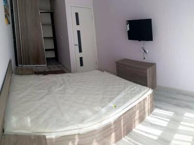 квартира за адресою Київ, Райдужна вул., 58