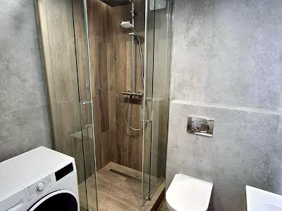 квартира за адресою Садова вул., 1б