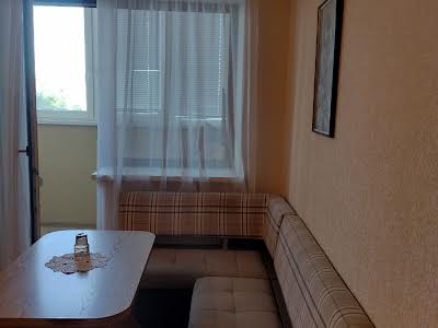 квартира по адресу Машиностроителей ул., 17А