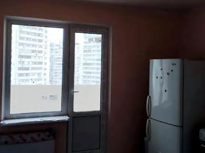 квартира по адресу Ревуцкого ул., 54-А