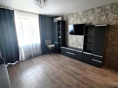 квартира за адресою Депутатська вул., 6