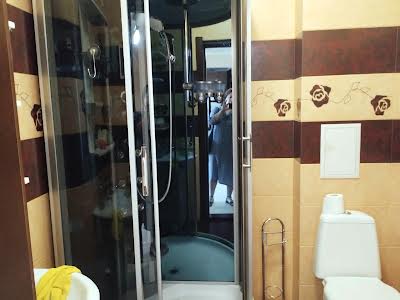 квартира за адресою Дніпровська набережна вул., 19-А