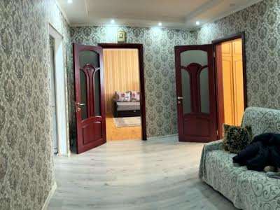 квартира по адресу Натальи Ужвий ул., 5