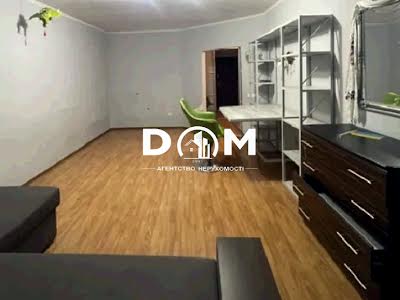 квартира за адресою Смілянська вул., 10