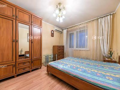квартира за адресою Каденюка вул., 26б