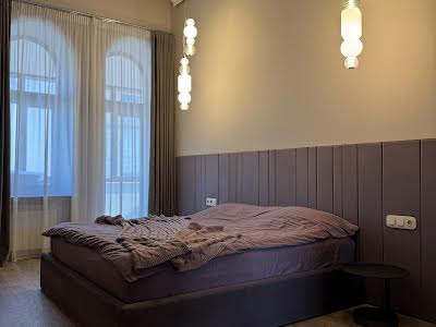 квартира за адресою Київ, Круглоуніверситетська вул., 14