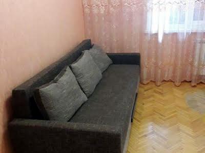 квартира за адресою Київ, Ревуцького, 4