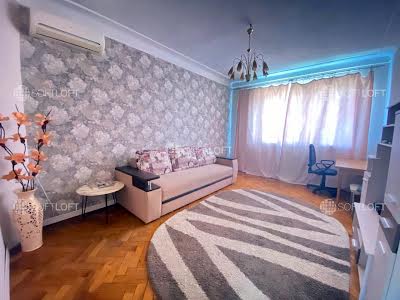квартира за адресою Мироносицька вул., 61