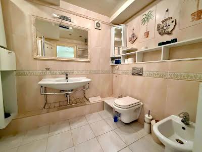 квартира за адресою Панаса Мирного вул., 8