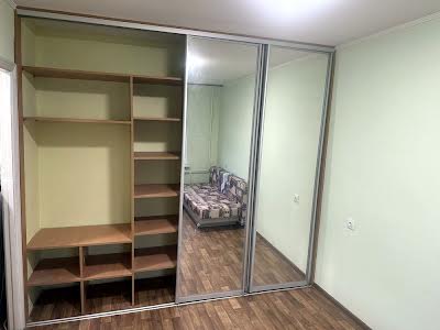 квартира за адресою Здолбунівська вул., 3