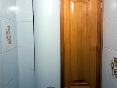 квартира по адресу Азербайджанская ул. (Бакинських Комісарів), 16/1