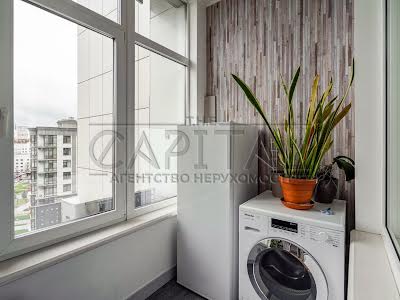 квартира за адресою Андрія Верхогляда вул. (Михайла Драгомирова), 20