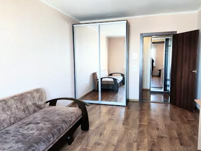 квартира за адресою Сергія Данченка вул., 5