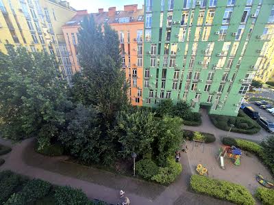 квартира за адресою Регенераторна вул., 4