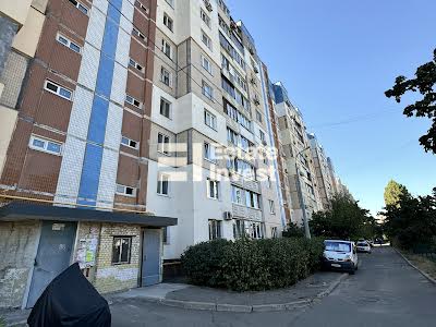 квартира по адресу Бурмистенко ул., 10