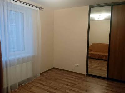 квартира за адресою Волинська вул., 3
