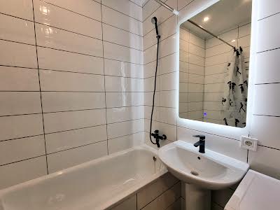 квартира за адресою Миколи Гулака вул., 4