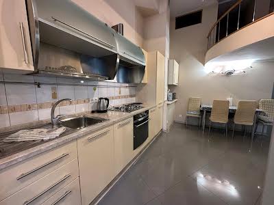 квартира за адресою Шота Руставелі вул., 1