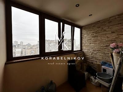 квартира за адресою Машинобудівна вул., 21-А