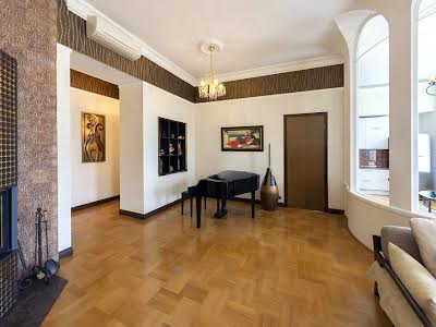 квартира за адресою Велика Васильківська вул. (Червоноармійська), 26