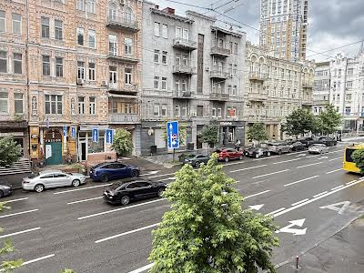 квартира за адресою Київ, Саксаганського вул., 22