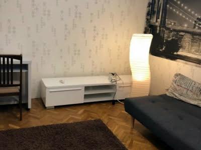 квартира за адресою Солом'янська вул., 21